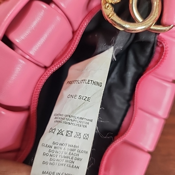 Prettylittlething Y2k style pink Jelly purse - Picture 3 of 10